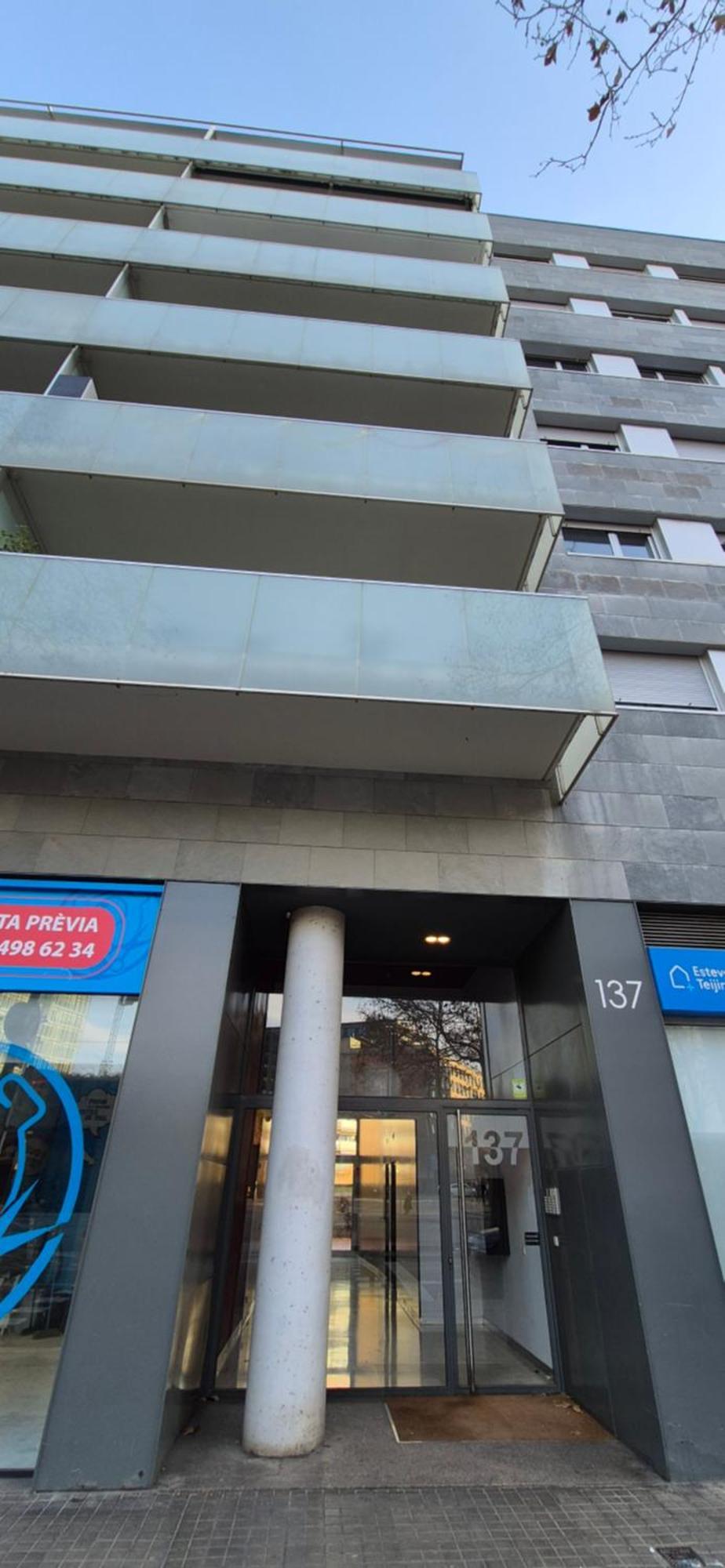 Apartamento En Avenida Diagonal - Torre Glorias - Angeles Terraza Barselona Dış mekan fotoğraf